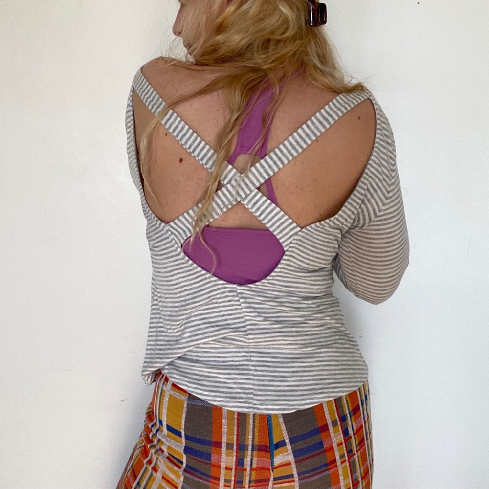 Gray and white criss cross open back long sleeve